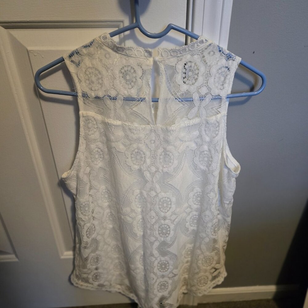 Blouse - Picture 2 of 4